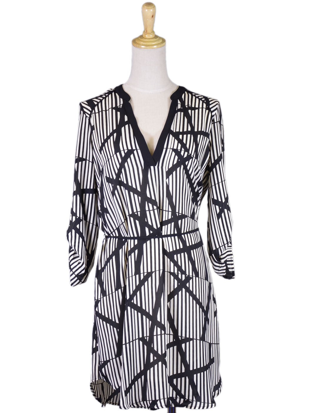 Lush Spirited Professional Abstract Black & White Contrast Sleeves Shirt Dress
