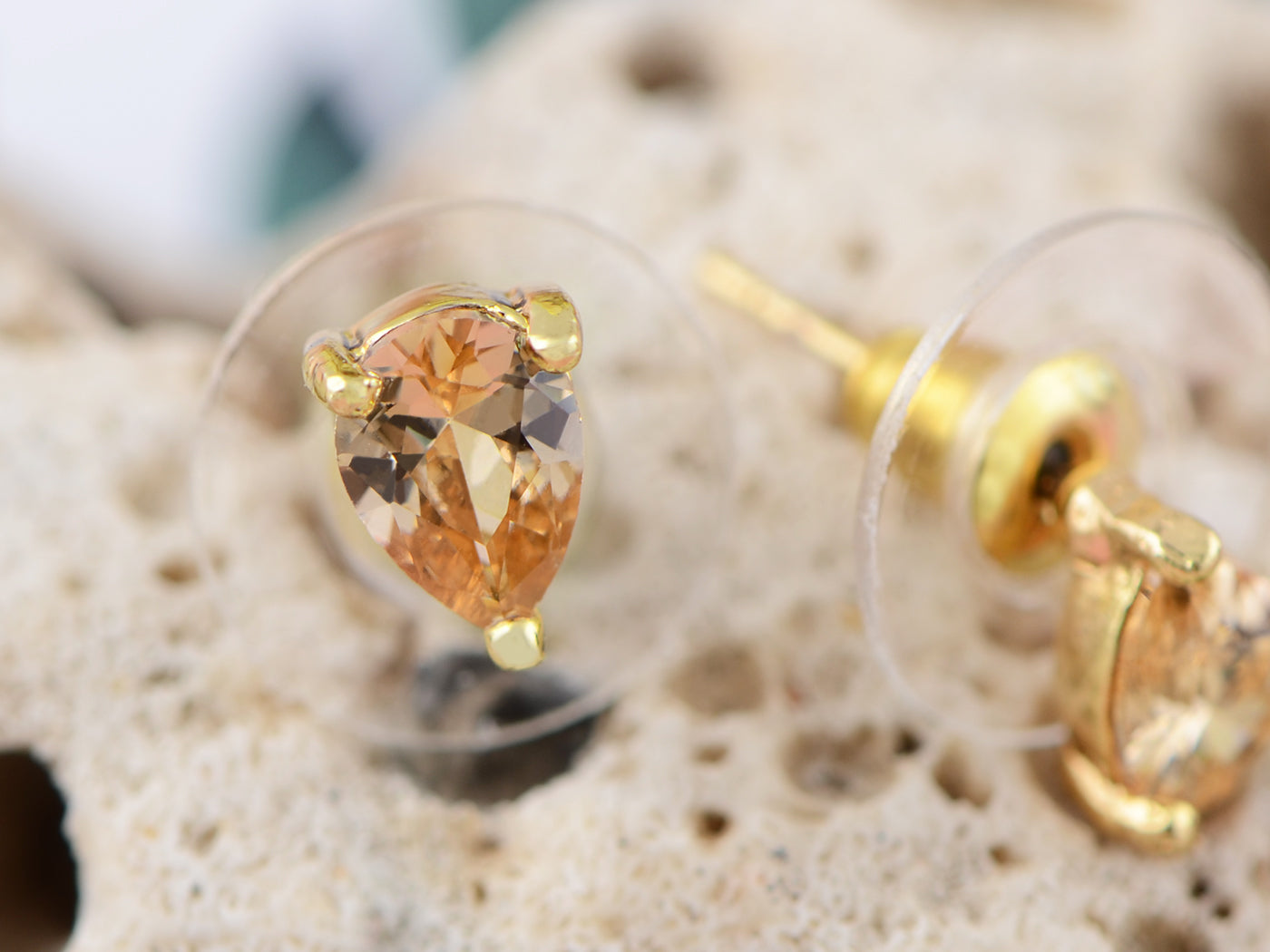 Swarovski Crystal Light Topaz Gems Teardrop Stud Prom Pageant Earrings