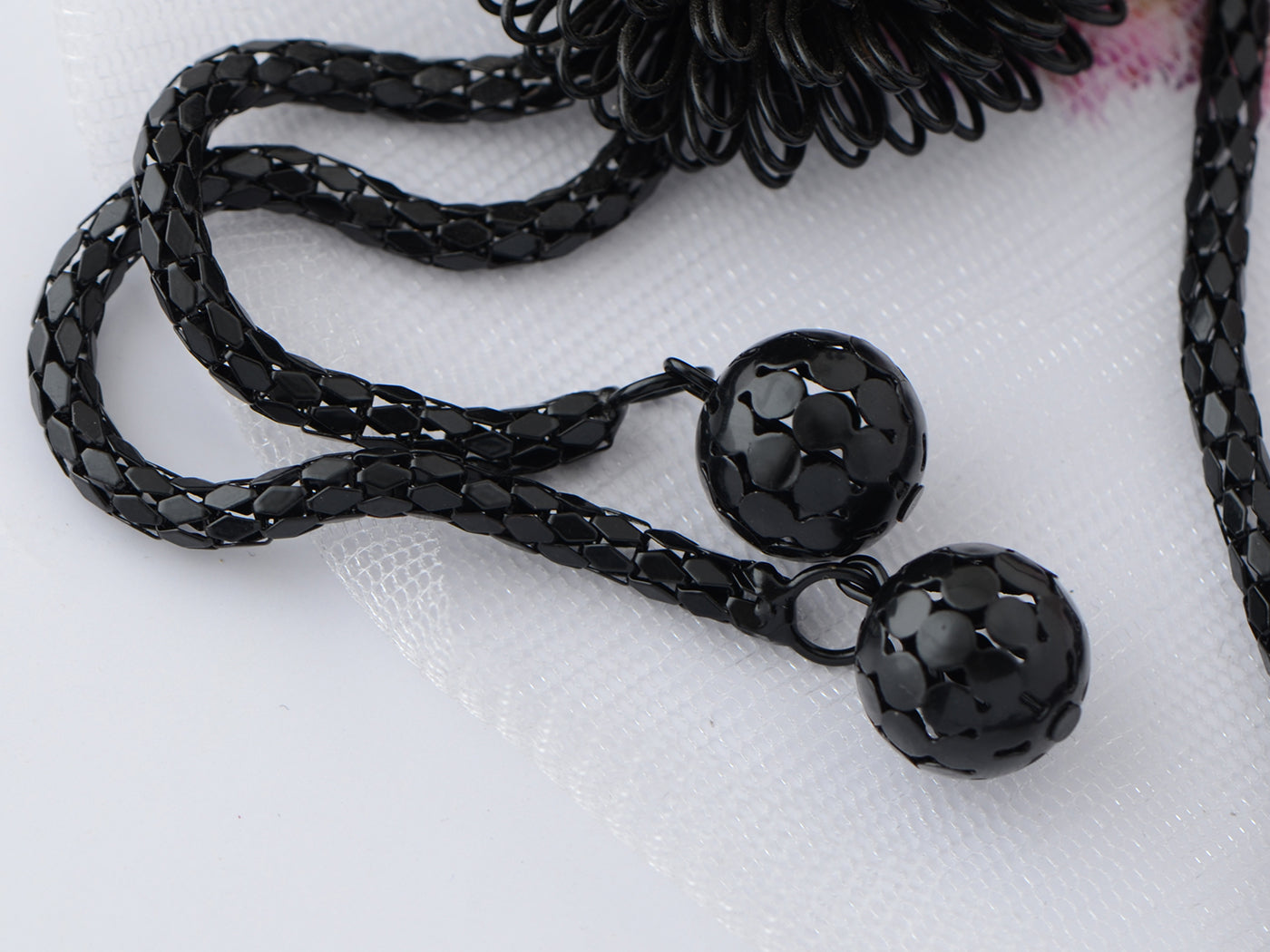 Fancy Black Chain Bursting 3 D Flower Dangling Tassel Jewelry Necklace