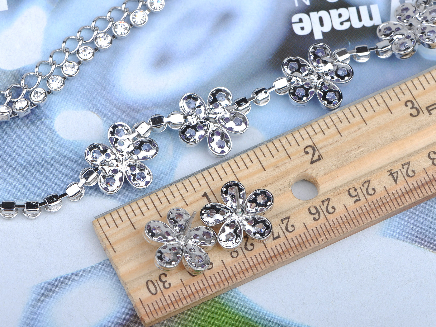 Swarovski Crystal Daisy Earring Necklace Set
