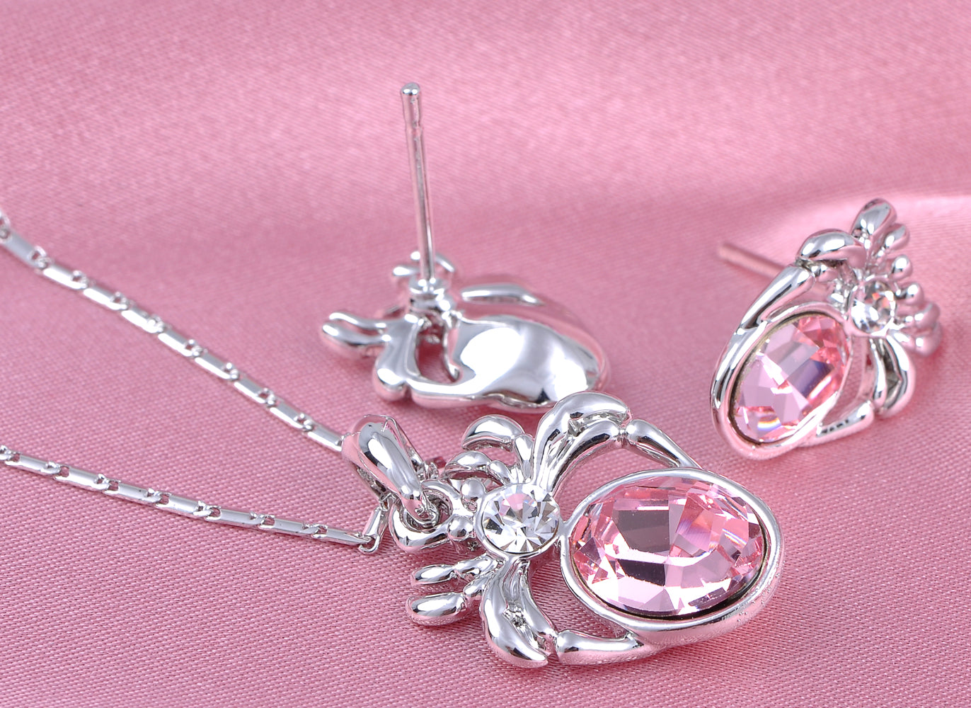 Swarovski Crystal Light Rose And Body Spider Pendant Necklace And Studs Set