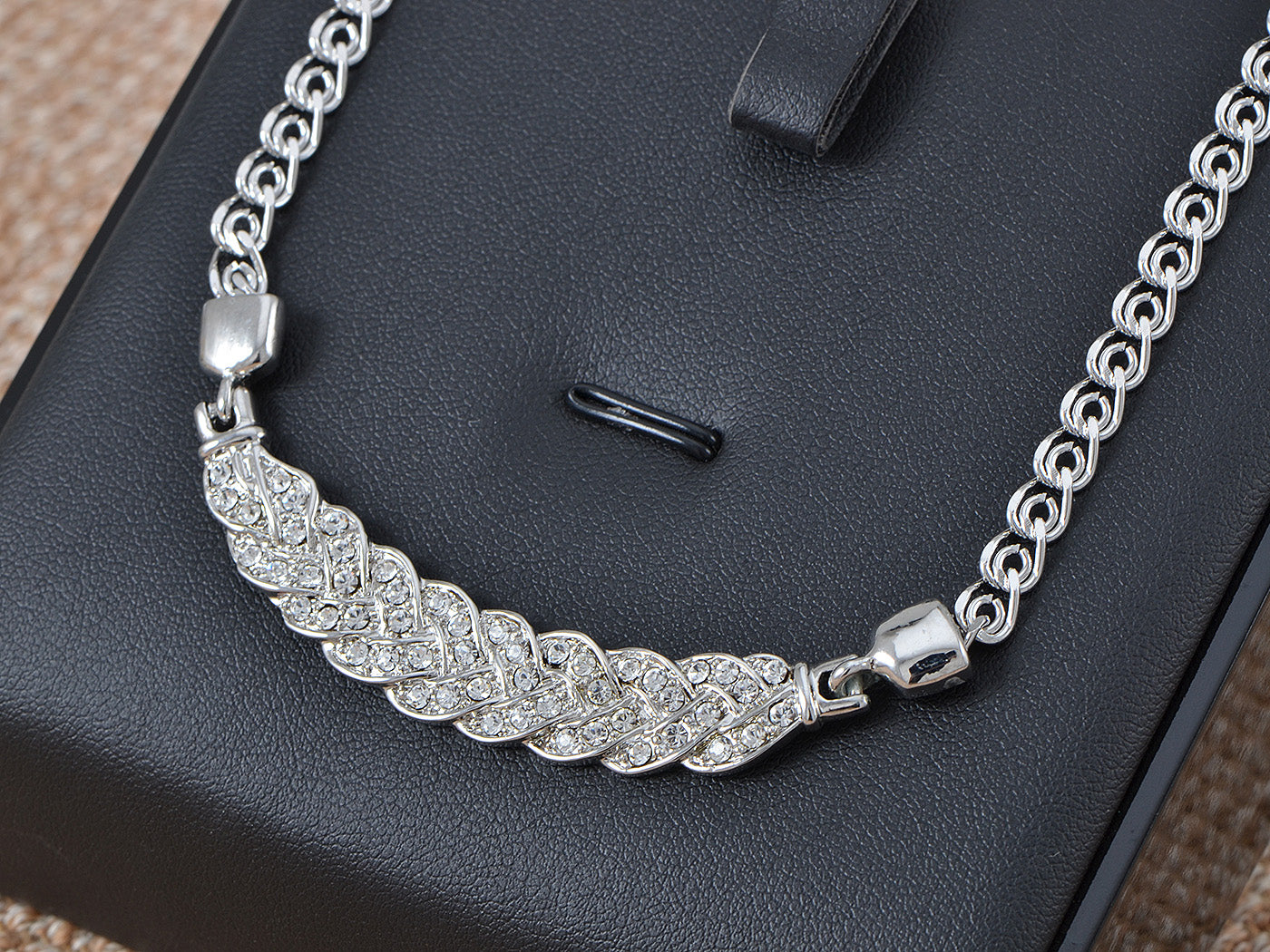 Swarovski Crystal Elements Leaf Euro Purity Chain Necklace