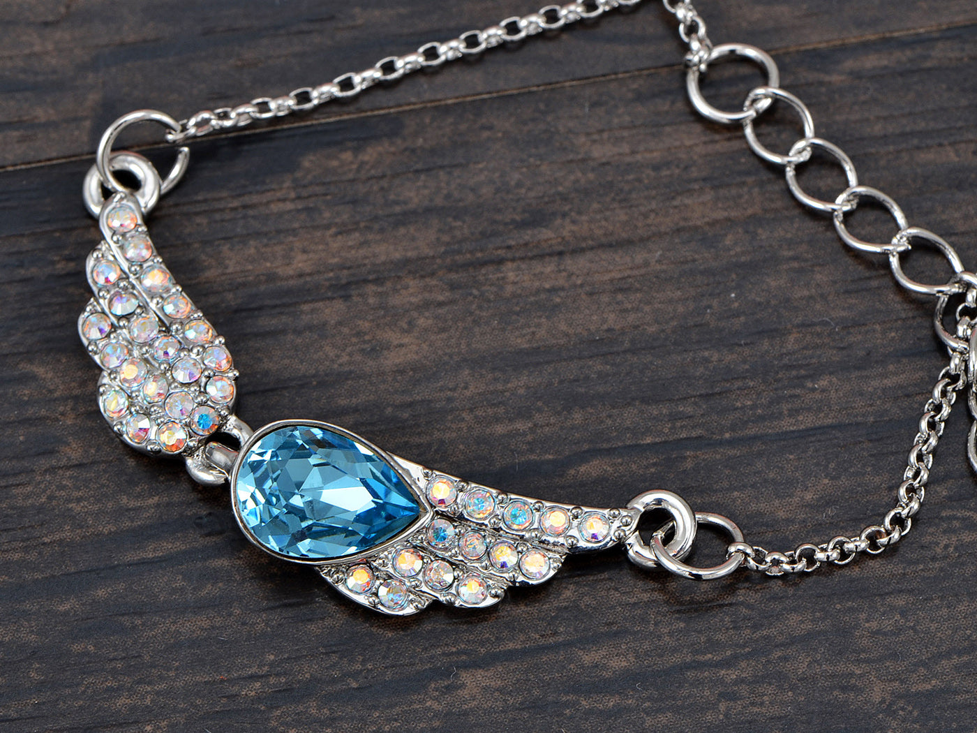 Dropship Swarovski Crystal Light Of Heaven Crystal Angel Pendant Necklace  Angle Wing Heart Necklace For Girls to Sell Online at a Lower Price | Doba