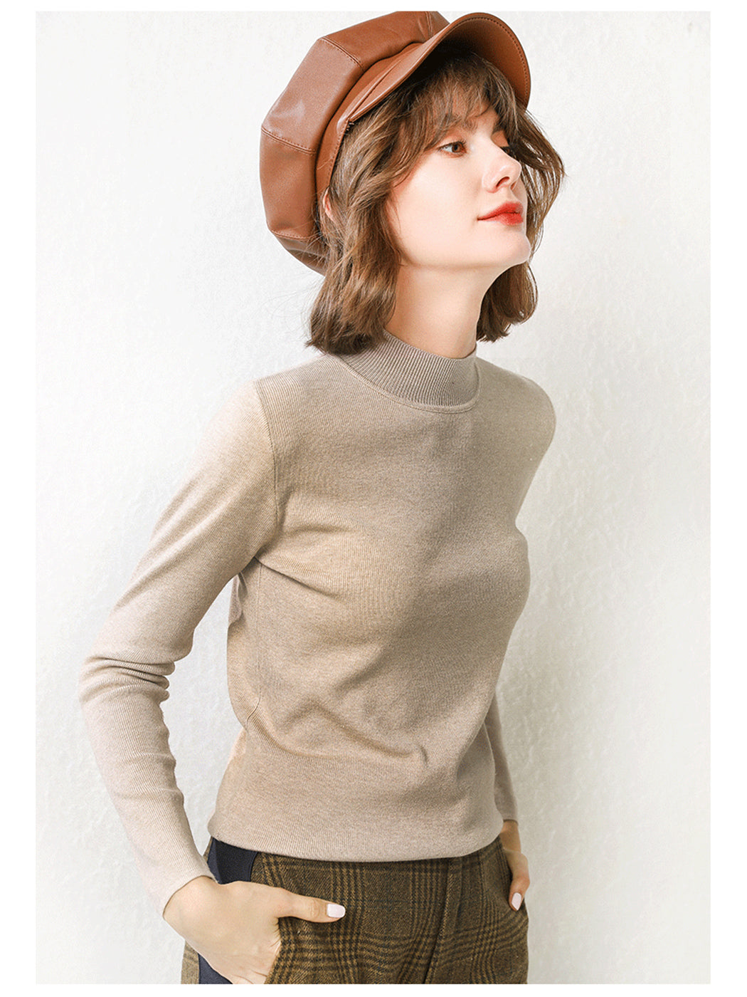 Fitted Long Sleeve Knitted Turtle-Neck