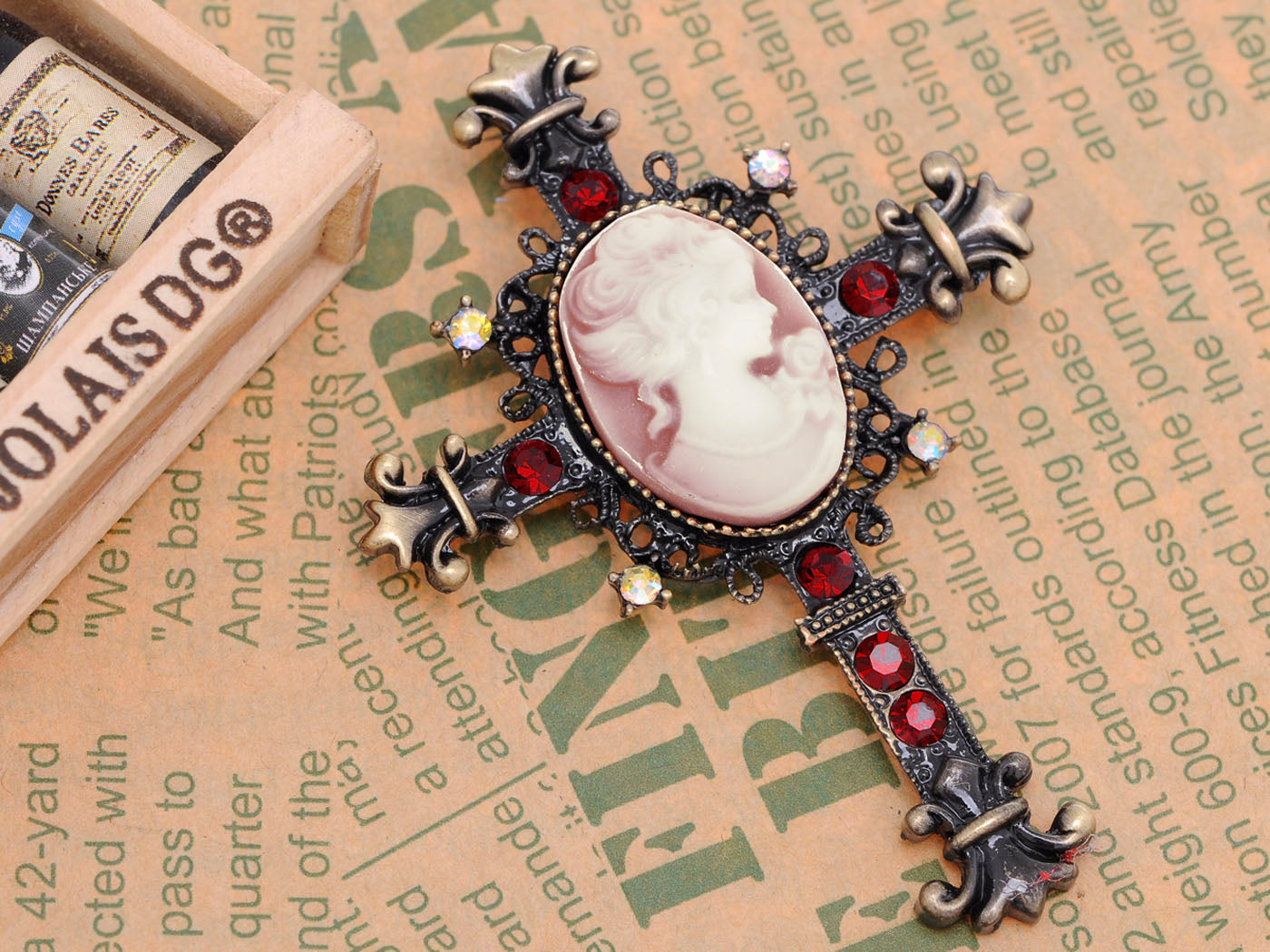 Gun Red Vintage Victorian Cameo Lady Cross Brooch Pin