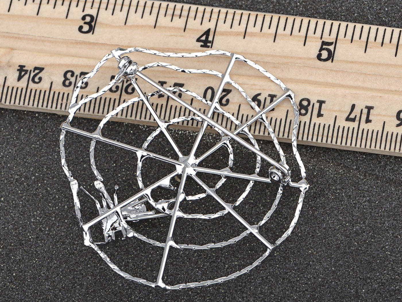 Spider & Web Crawl Insect Bug Pin Brooch