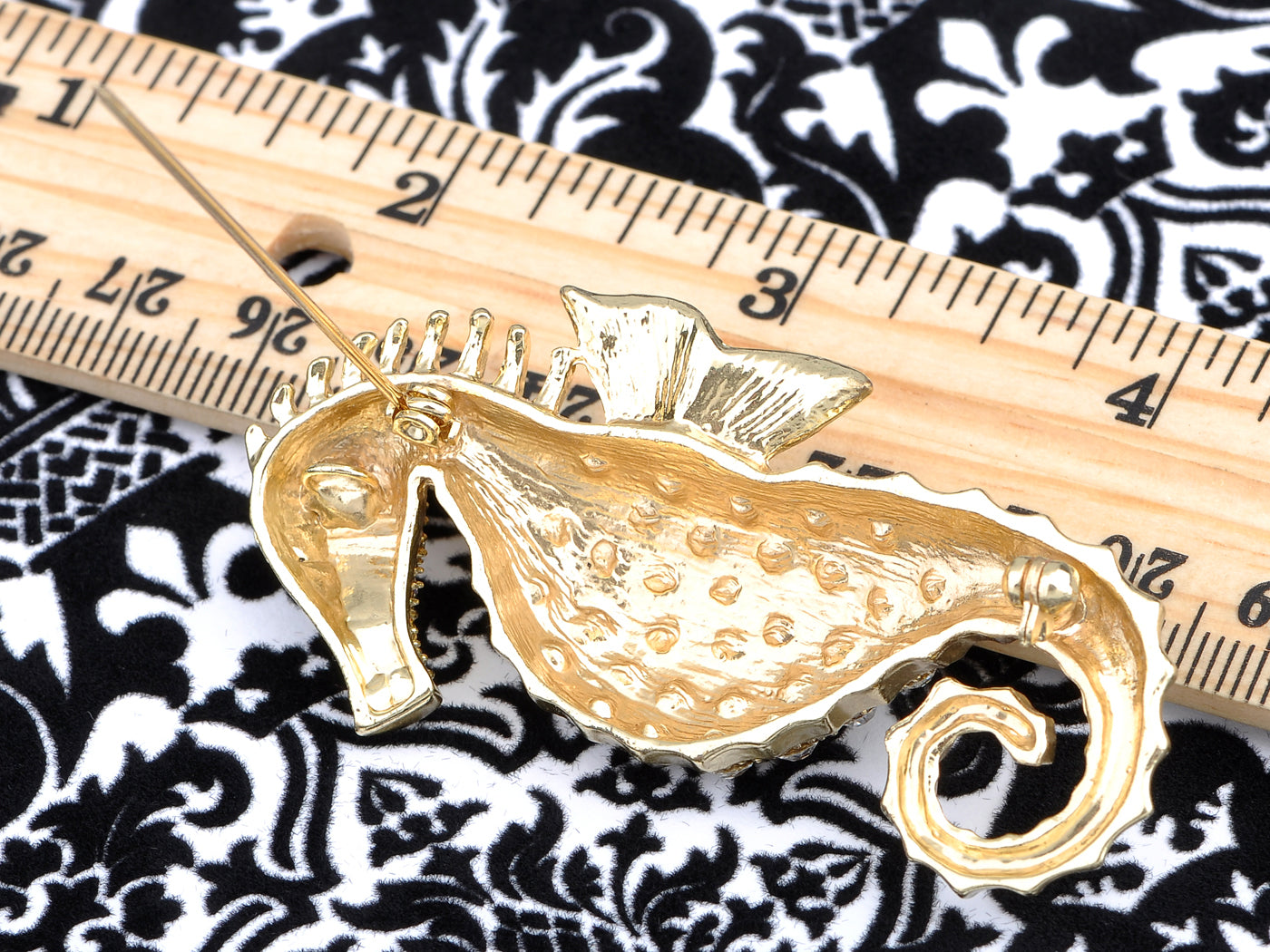 Seahorse Sea Creature Brooch Pin Jewelry