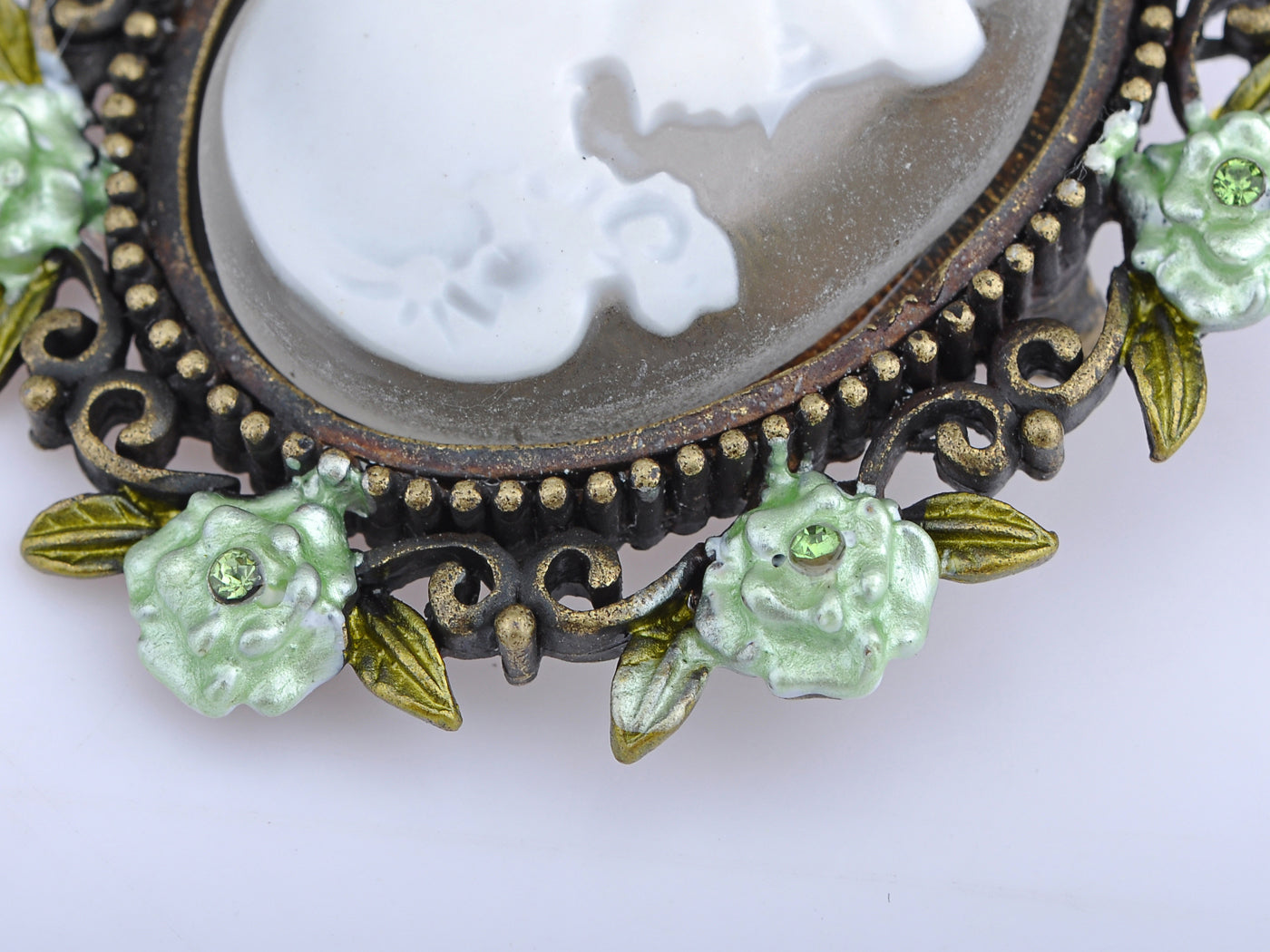Antique Mint Green Vintage Floral Cameo Lady Woman Brooch Pin