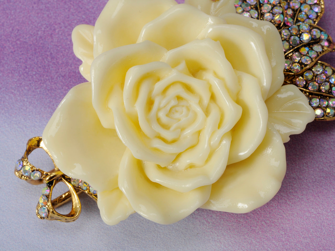 Antique Cream Vintage Rose Flower Leaf Bow Pendant Necklace