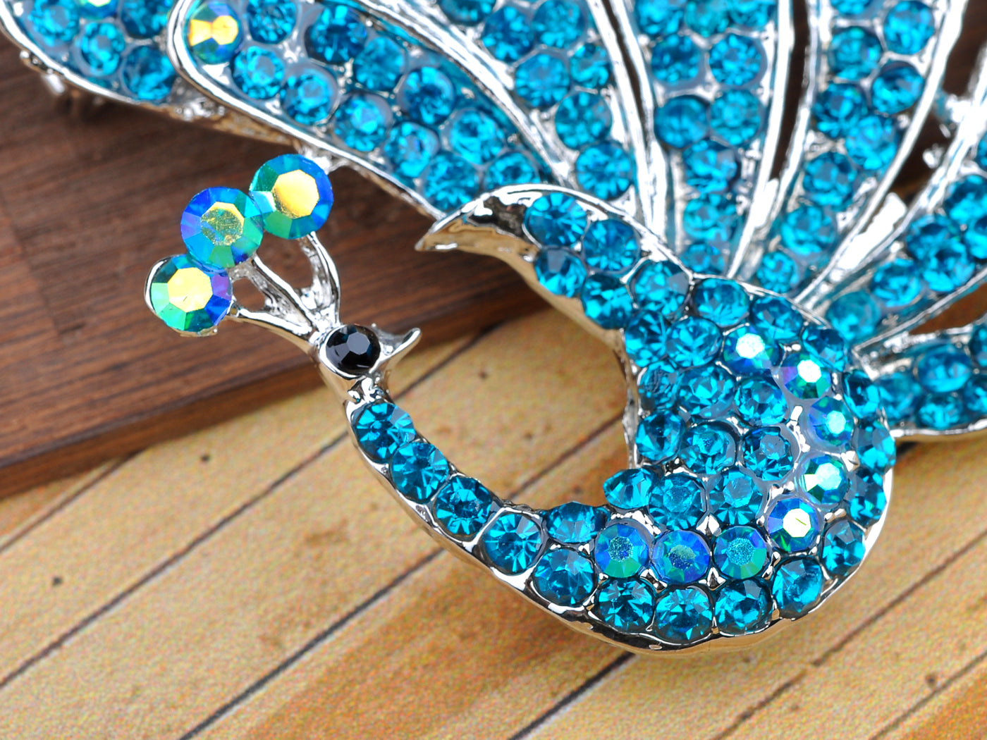 Beautiful Stunning Blue Feathered Peacock Bird Pin Brooch