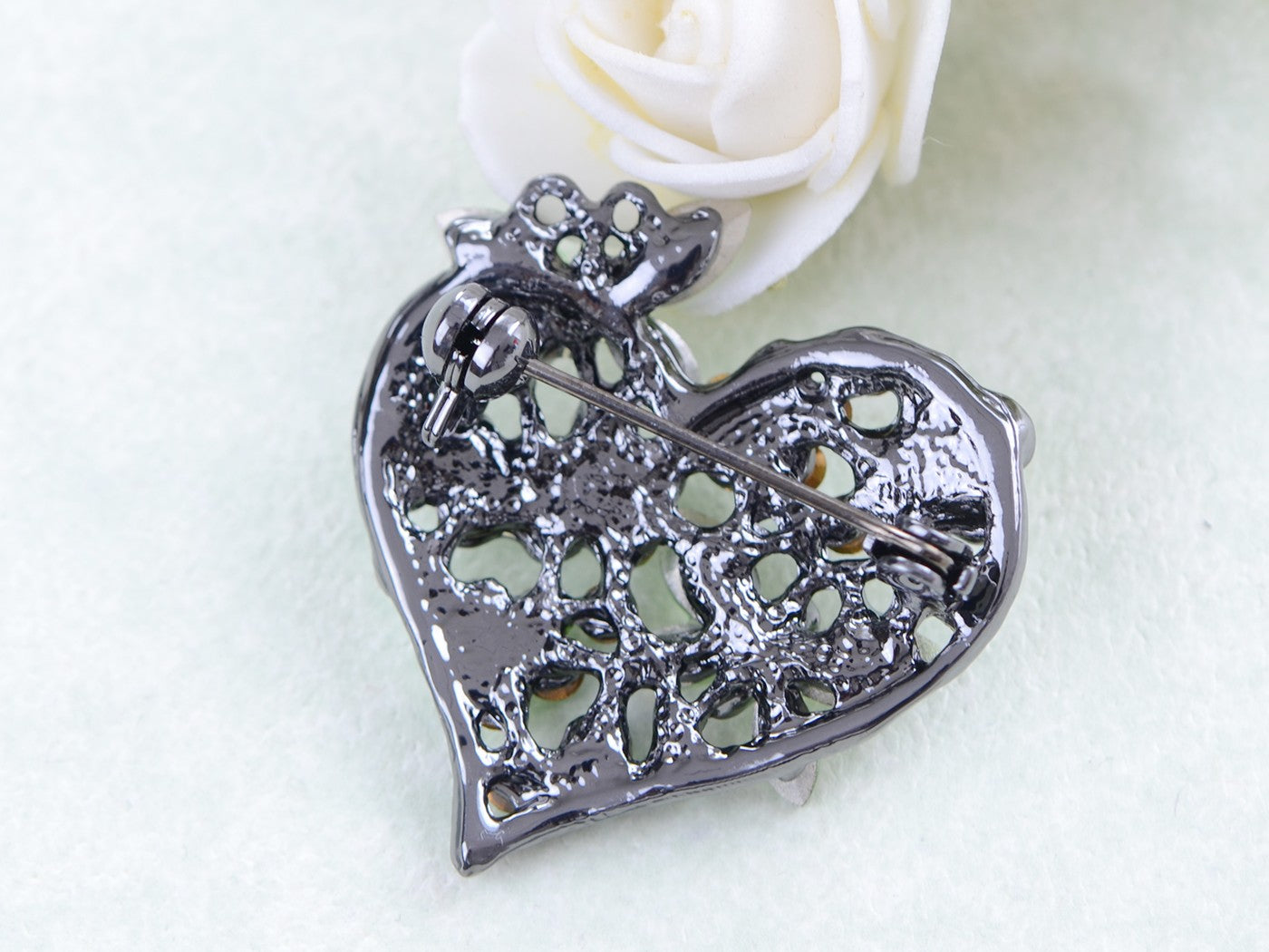 Floral Insect Butterfly Love Flower Heart Brooch Pin