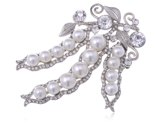 Trio Of Peas In A Pod Pearl Pin Brooch