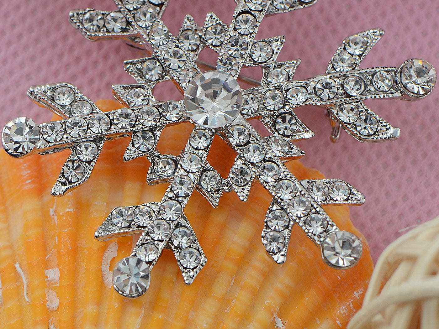 Studded Snowflake Casual Novelty Holiday Pin Brooch
