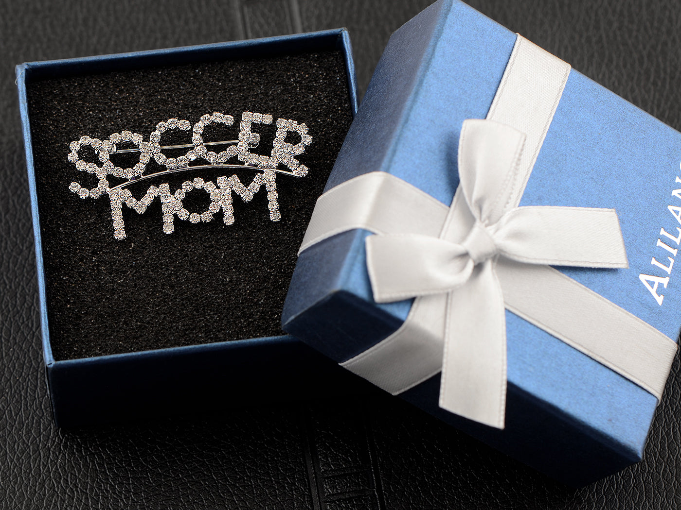 Soccer Mom's Casual Novelty Party Pin Brooch