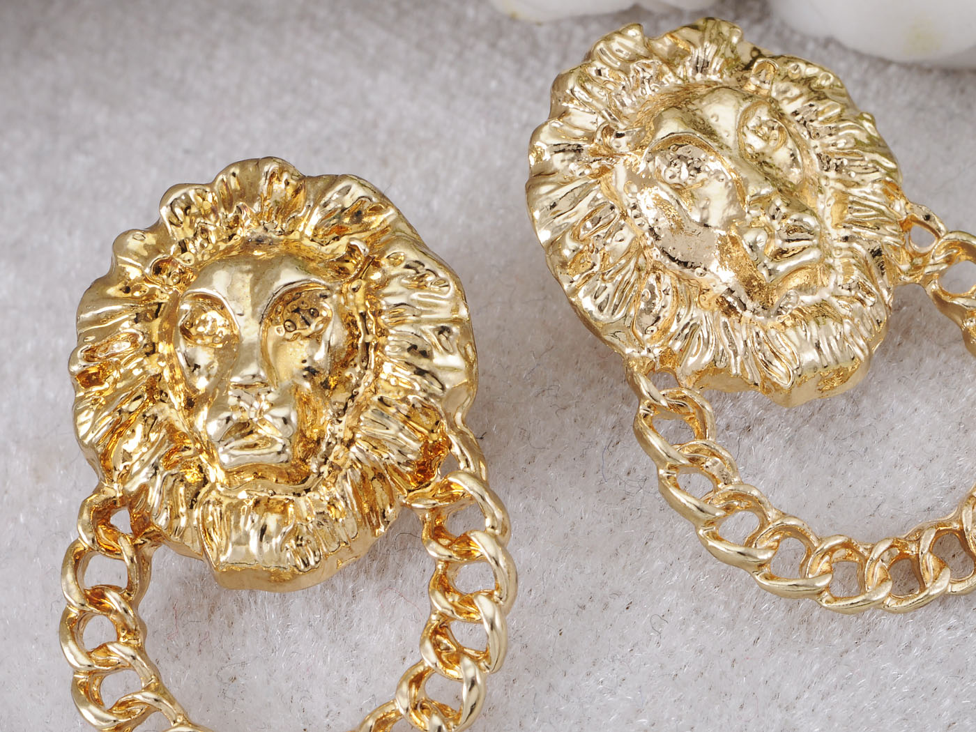 Venetian Etched Lion King Heads Chain Hoop Stud Dangle Earrings