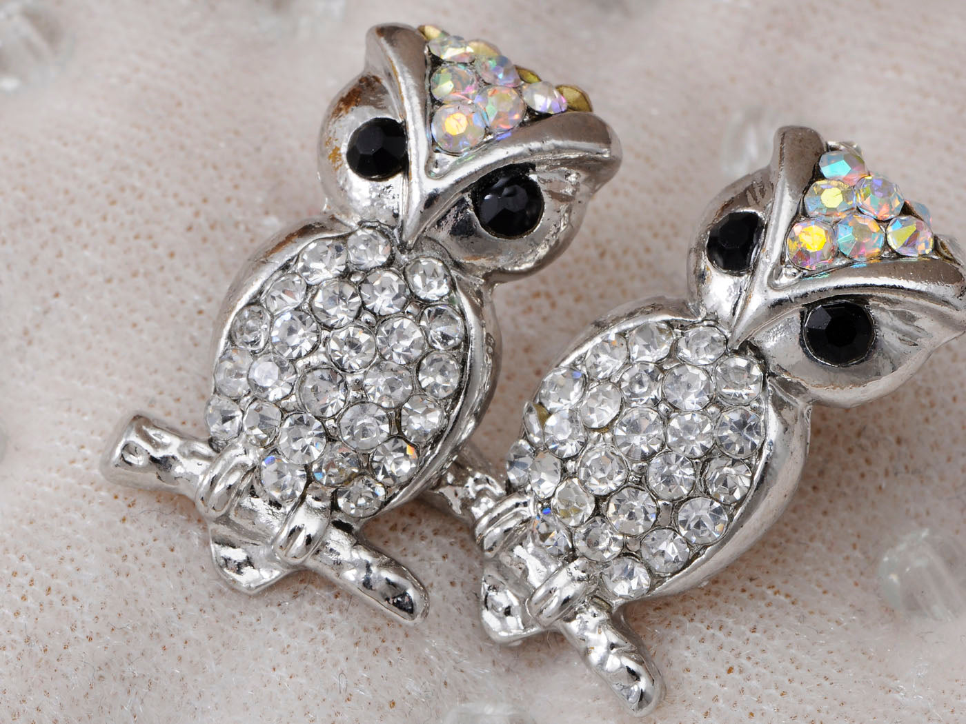 Aurore Boreale Skinny Perched Owl Bird Stud Earrings