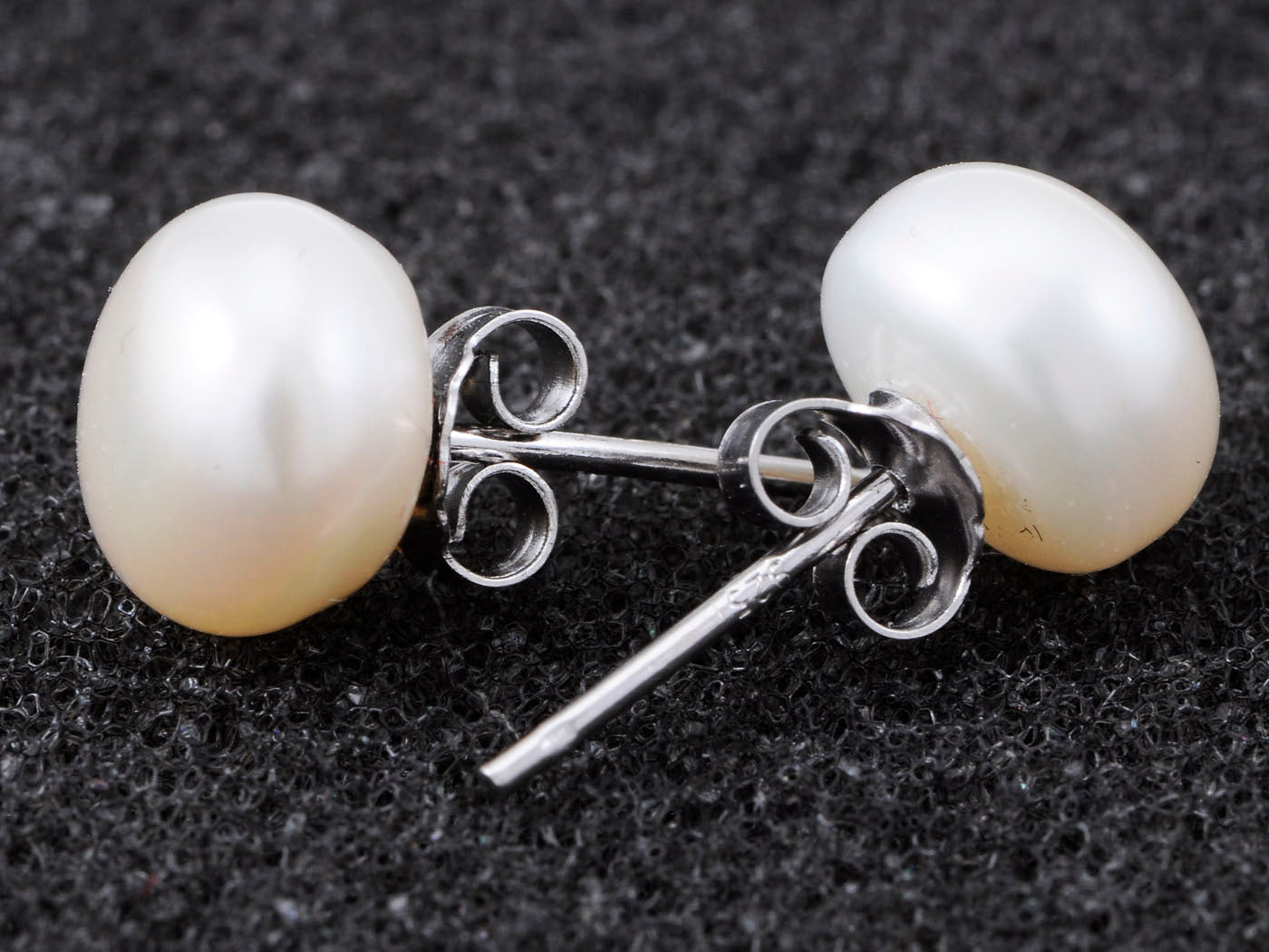 Off-White Faux Pearls Stud Earrings
