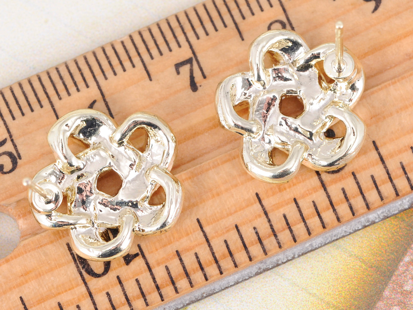 Contemporary White Enamel Infinity Design Flower Earrings