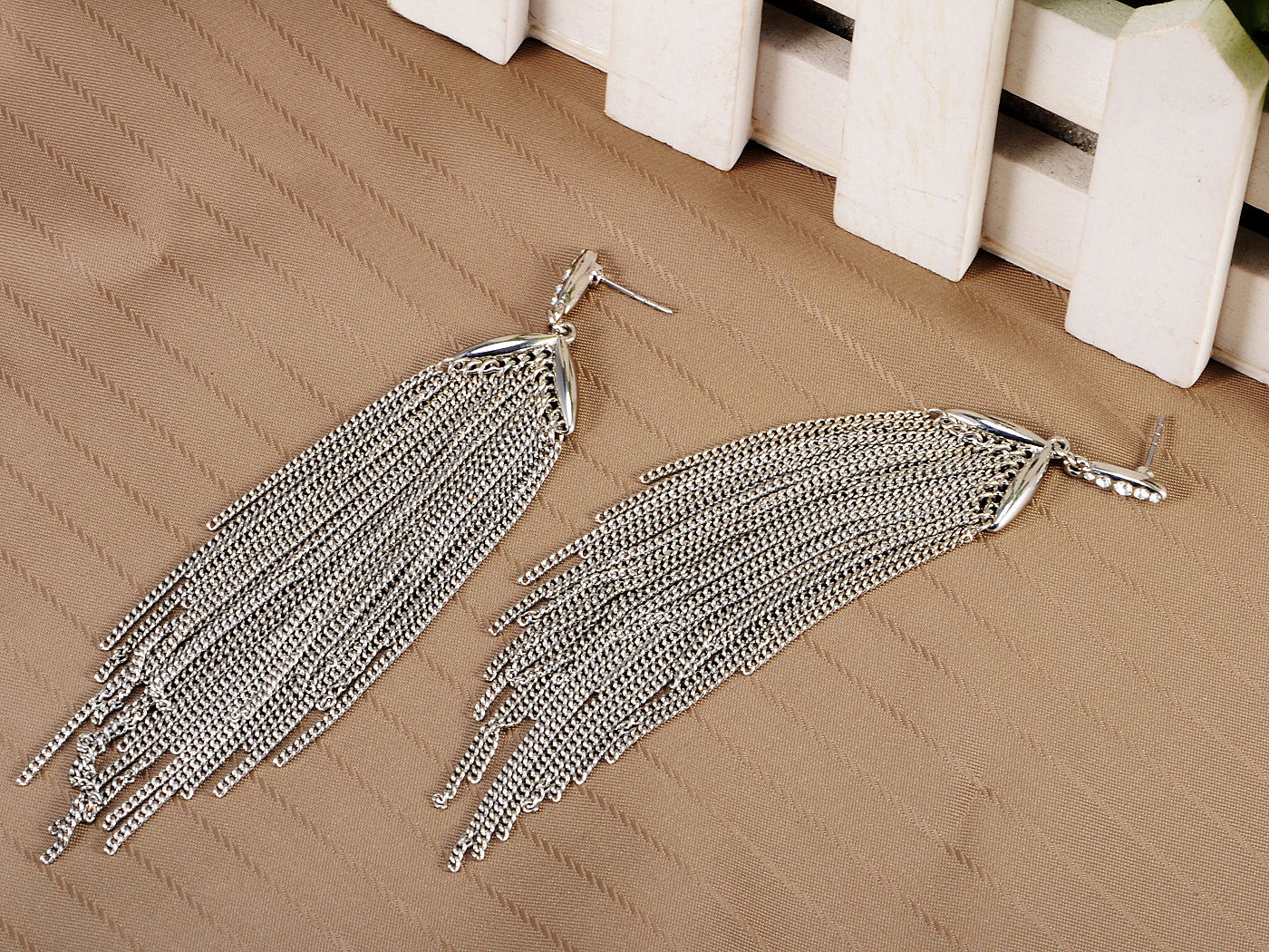 Contemporary Numerous Chain Trim Dangle Earrings