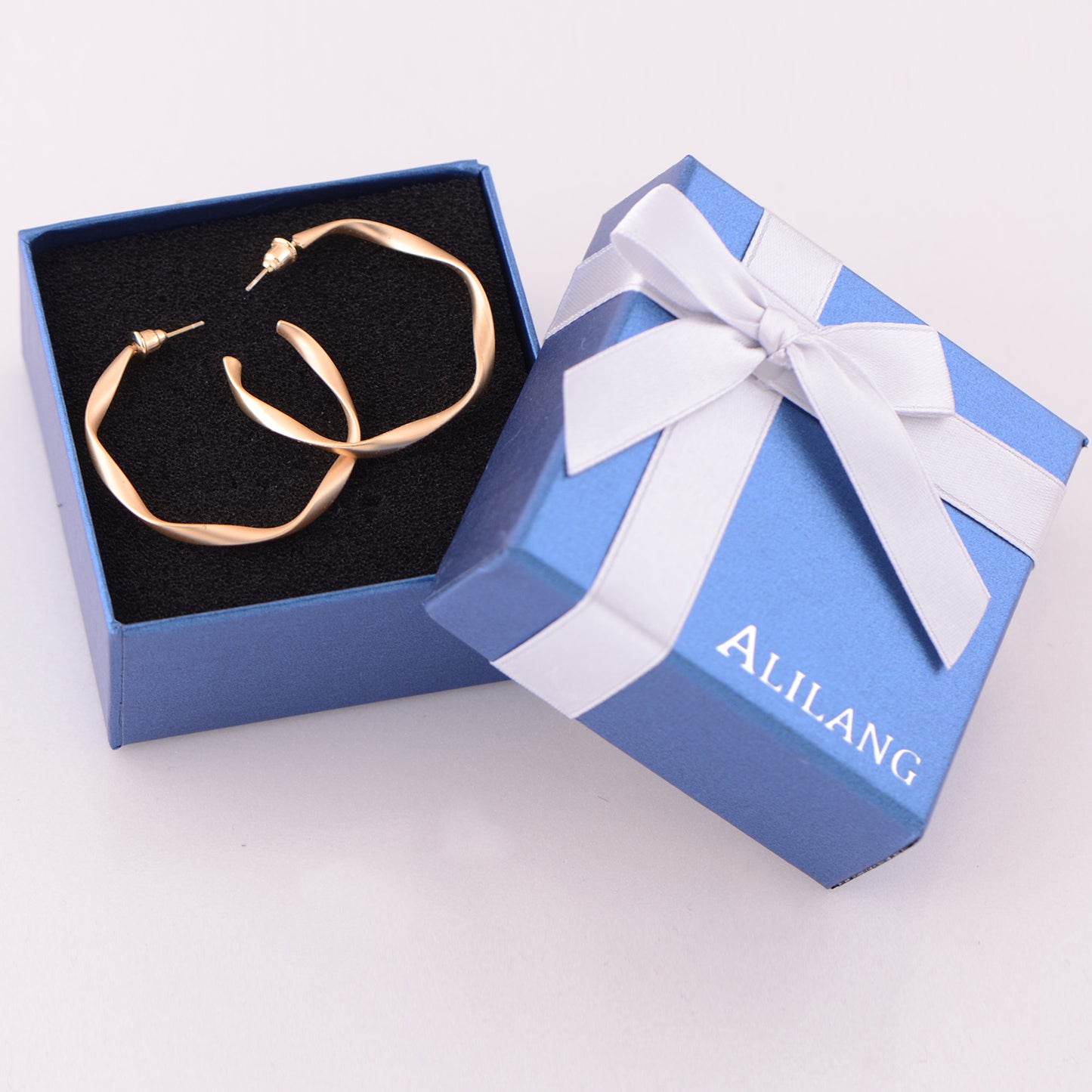 Alilang 14K Gold Plated Hoop Earrings for Womens Girls, Twisted Rope Round Earrings with 925 Sterling Silver Post for Sensitive Ears