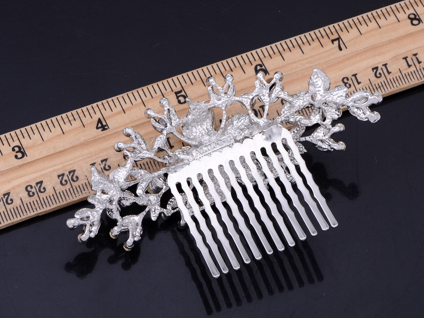Flowers And Leaves Cluster Hair Comb