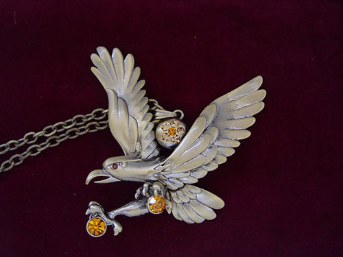 Hunting Hawk Flying Eagle Pendant D Freedom Necklace