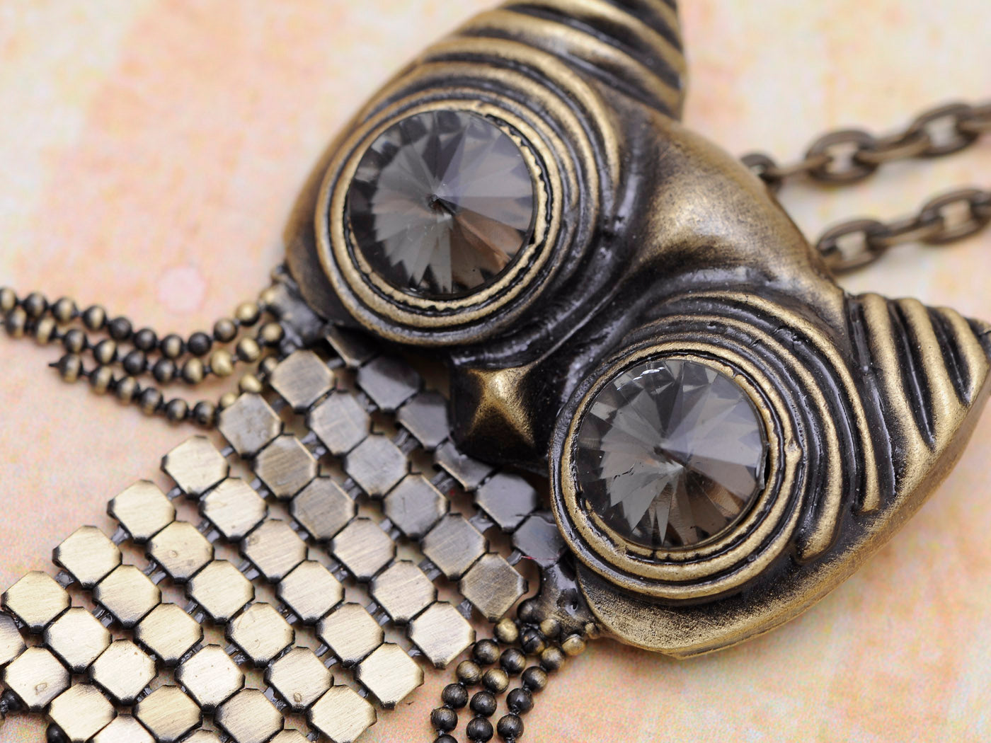 Antique Mesh Dangle Jet Black Eyes Owl Big Eyed Alien Pendant Necklace