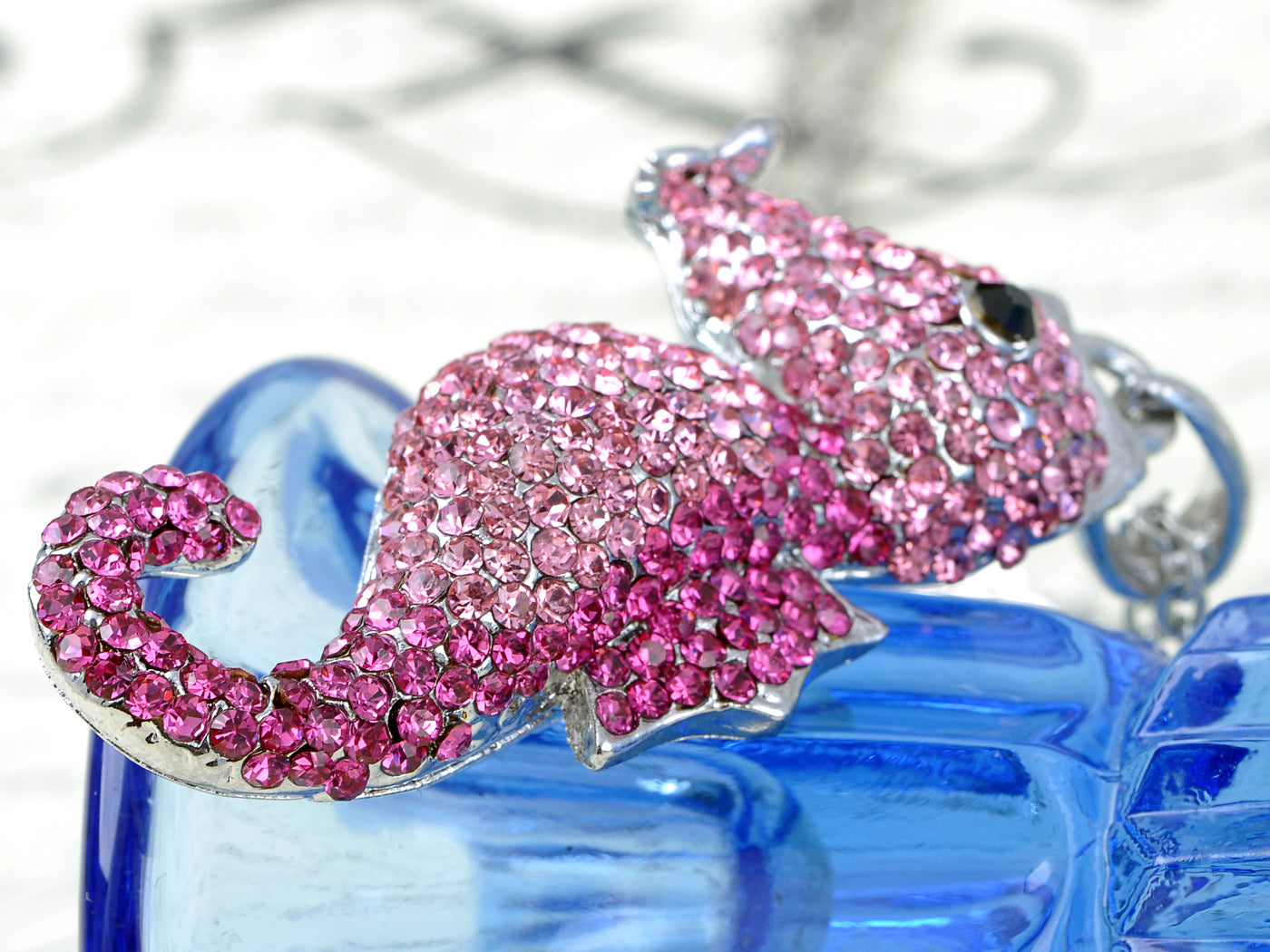Hot Pink Coloured Adorable Puckering Seahorse Ocean Creature Pendant Necklace