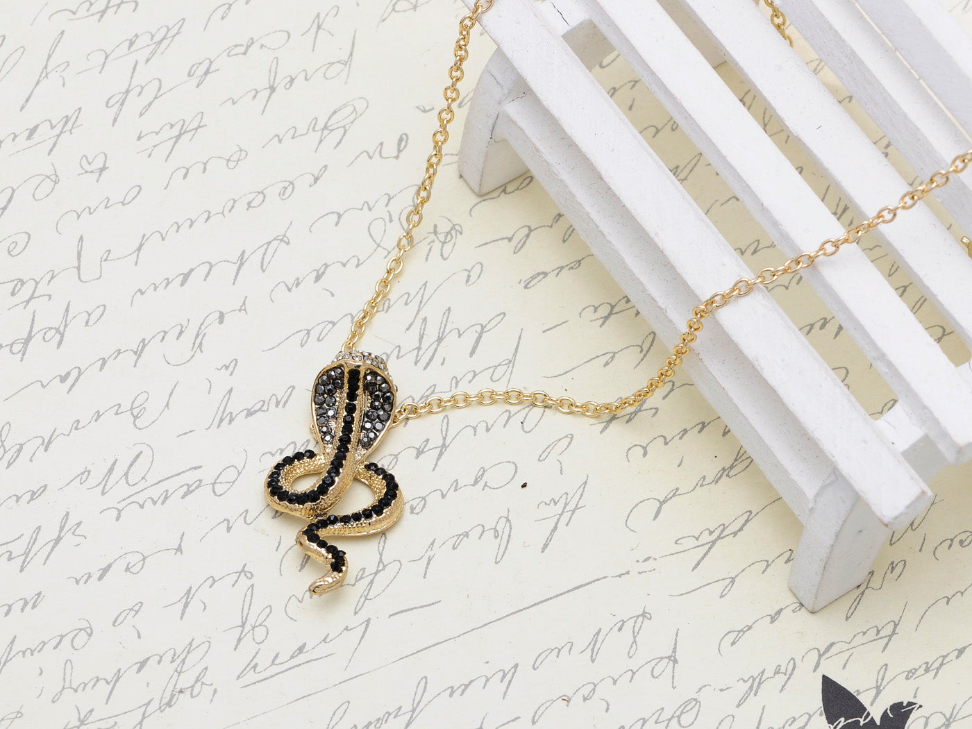 Sleek Cobra Diamond And Black Onyx Chain Necklace