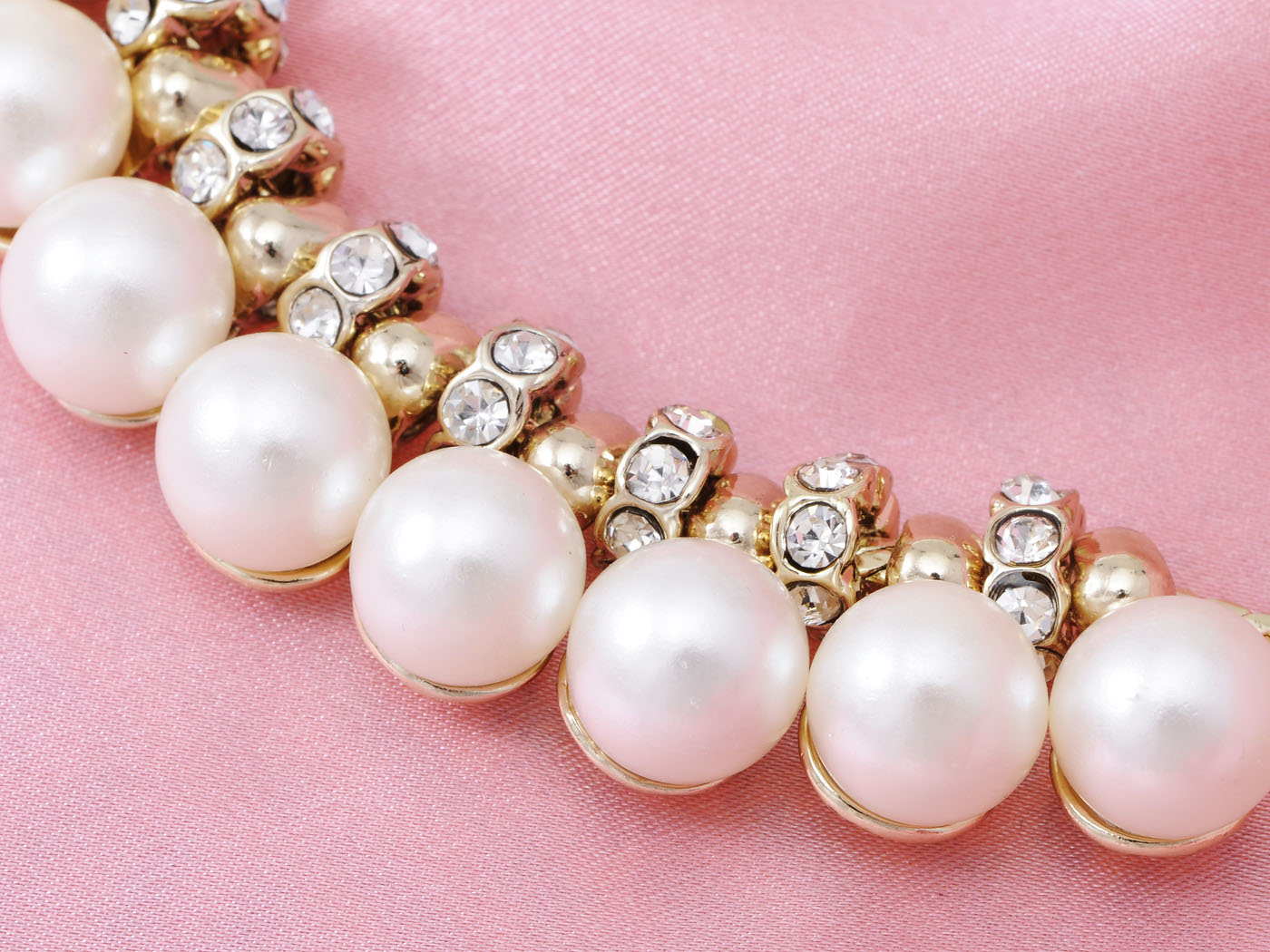 Pearl Classic Art Deco Bib Necklace