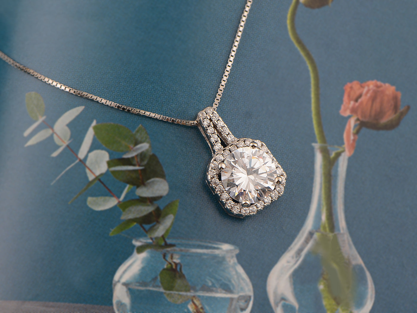 Dangling 925 Silver Square Shape Love Pendant Necklace