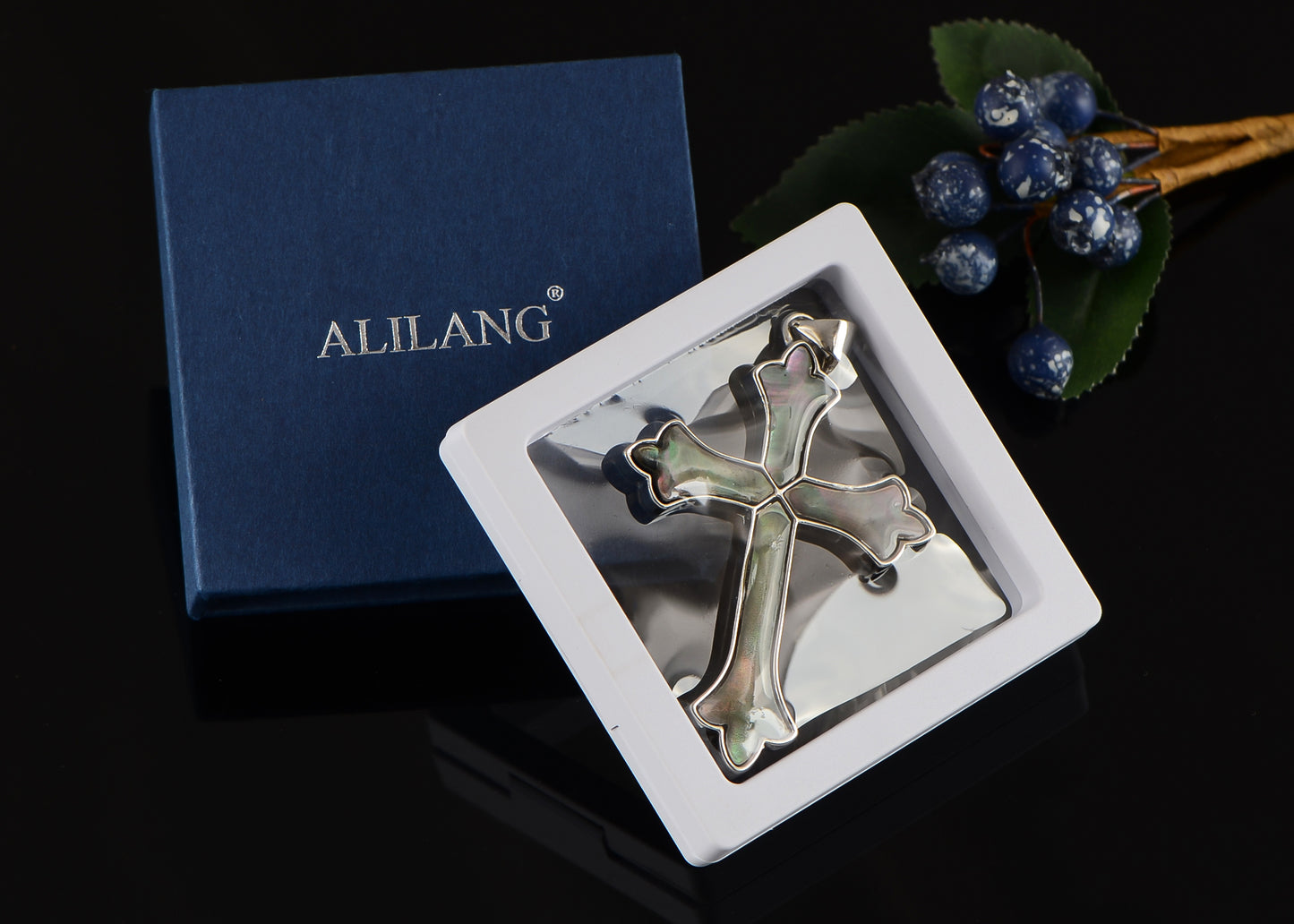 Alilang Vintage Inspired Silvery Tone Abalone Shell Religious Cross Pendant Necklace