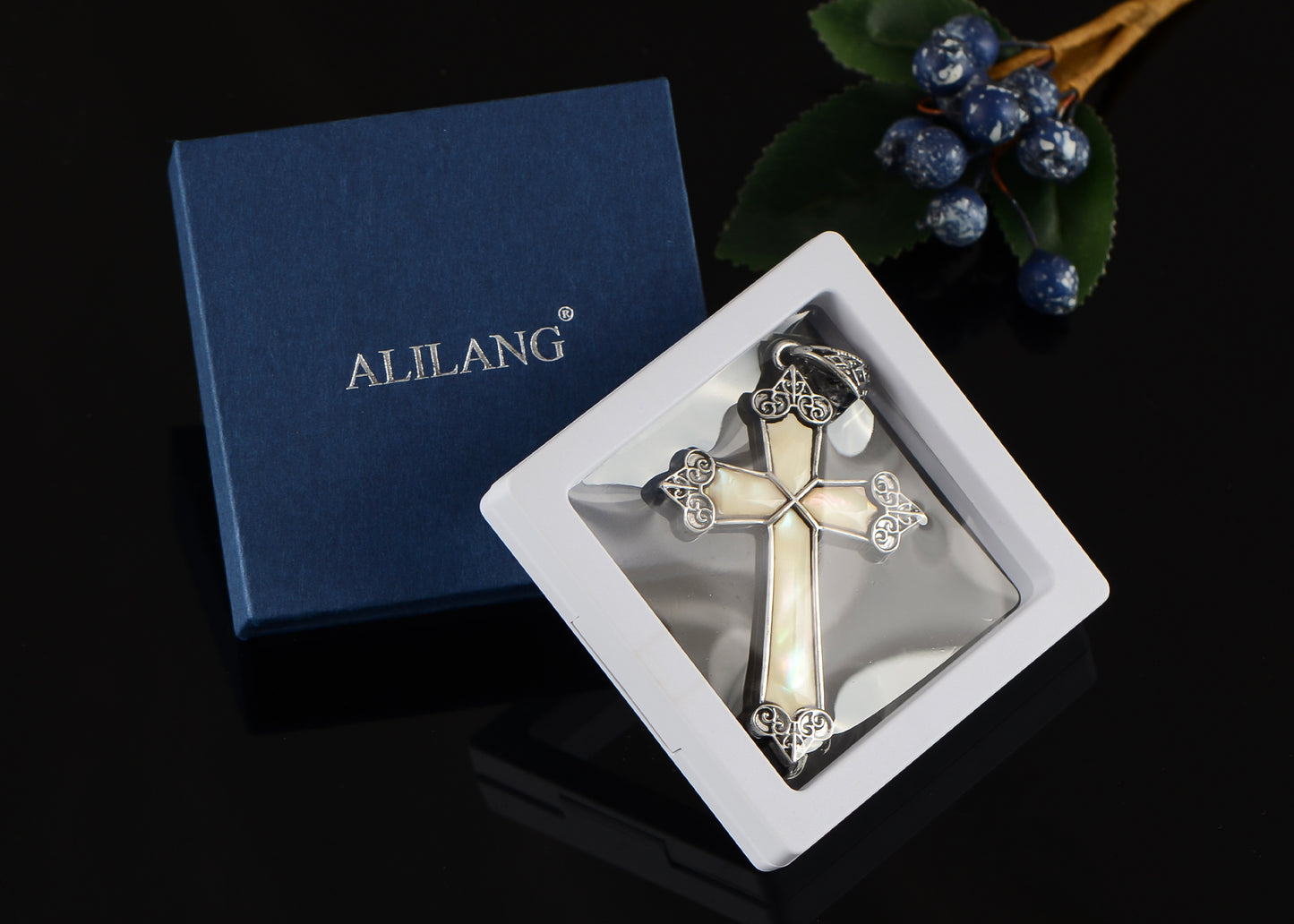 Alilang Vintage Inspired Silvery Tone Abalone Shell Religious Cross Pendant Necklace