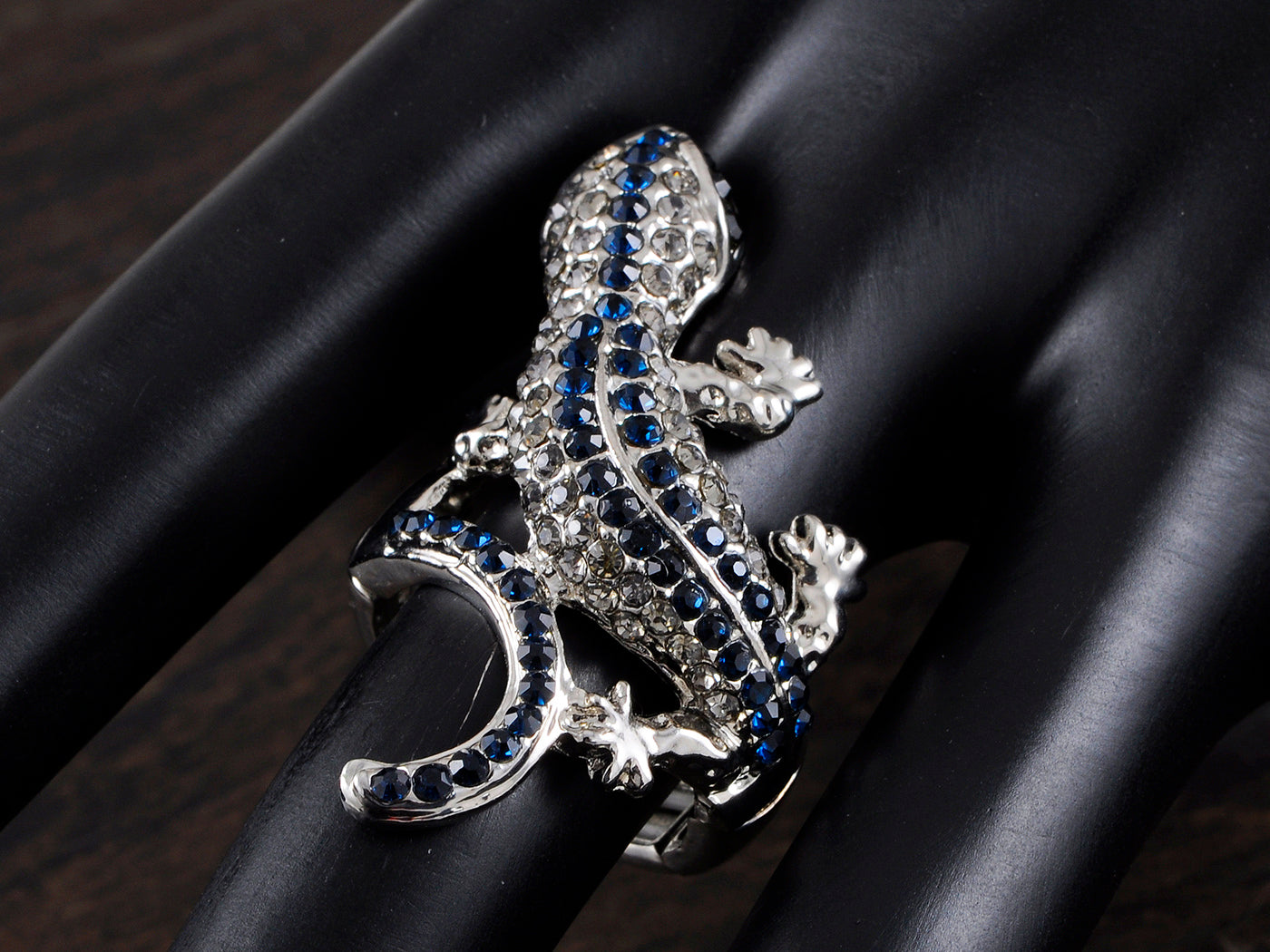 Dark Blue Lizard Reptile Ring