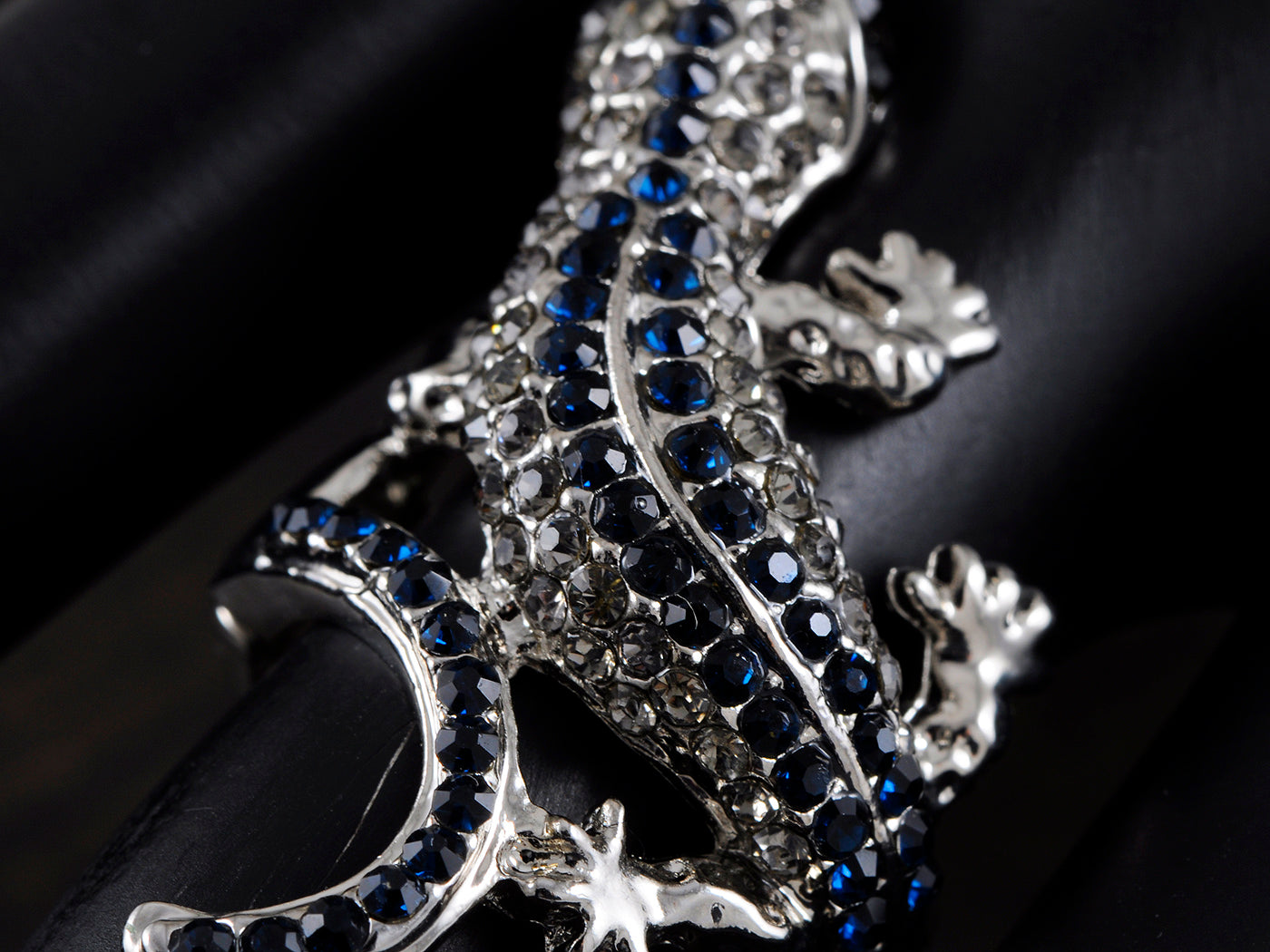 Dark Blue Lizard Reptile Ring