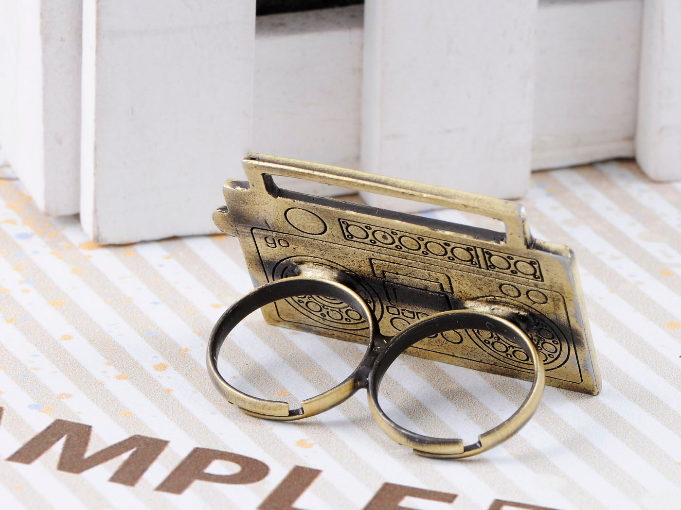 Bronze Black Cool Hip Hop Music Boombox Two Finger Ring