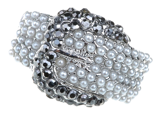 Pearl Belt Buckle Ring