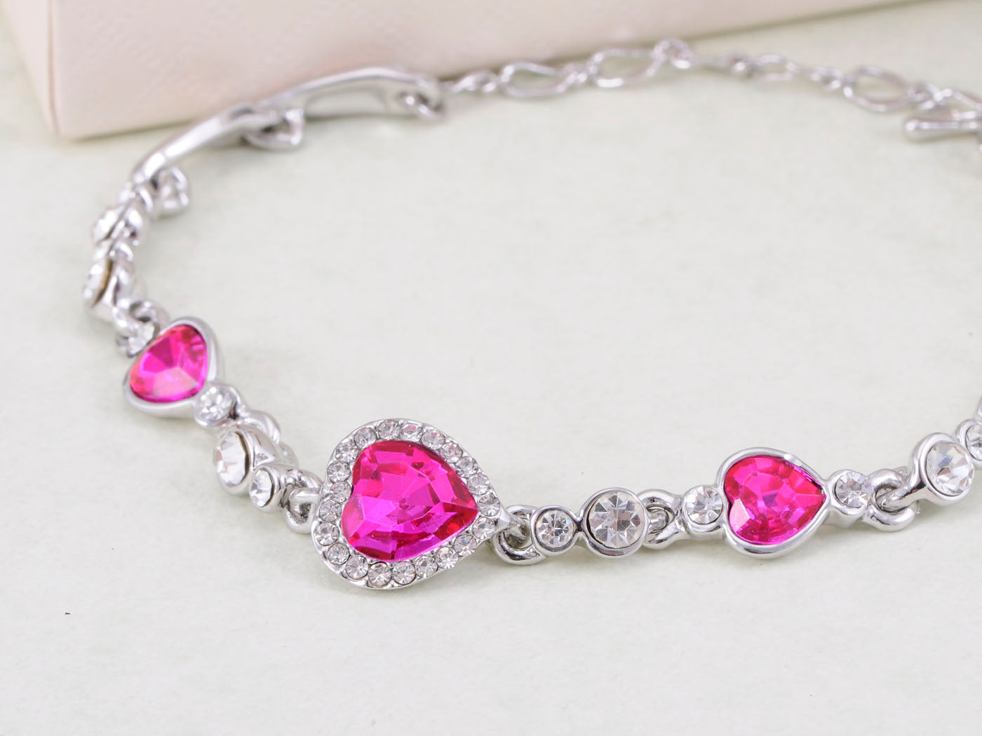 Dainty Rose Pink Heart Shaped Princess Chain Link Bracelet