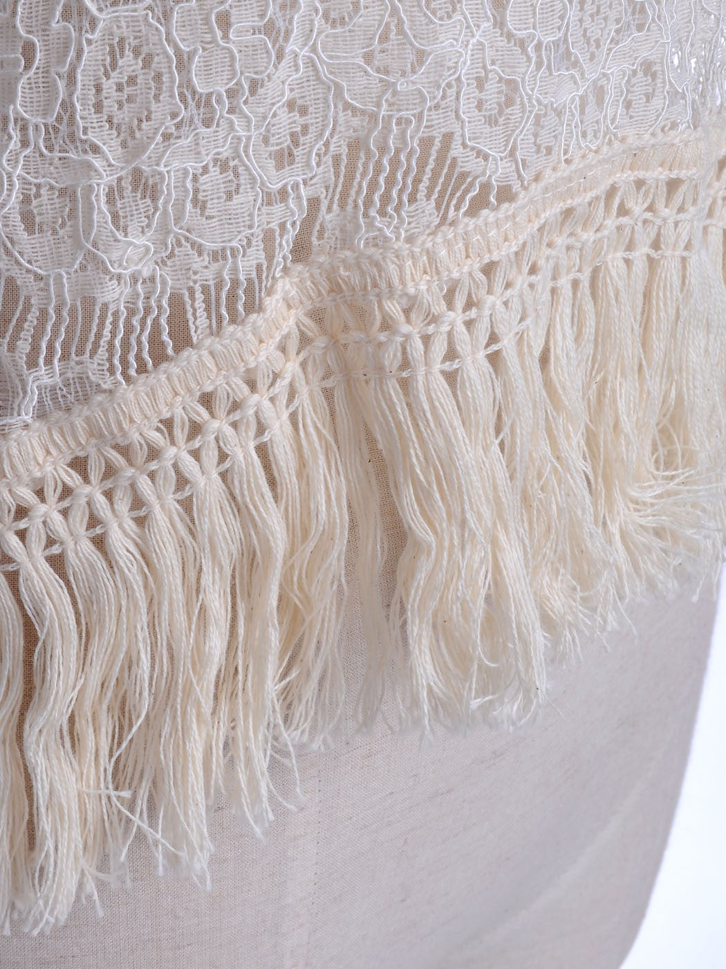 S/M Fit Beige Floral Knit Net Lace Soft Fringe Trim High Low Hem Top
